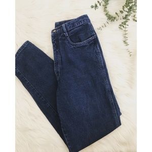 Vintage High Rise Mom Jeans